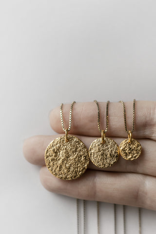 Earth Necklace Gold